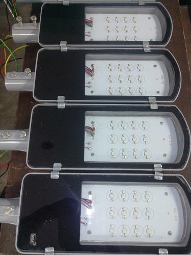 solar-street-light-body-fixture-500x500